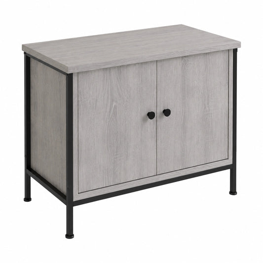 Mobile TV con ante grigio Sonoma, 60 × 35 × 45 cm, in legno, piedini in metallo, per soggiorno
